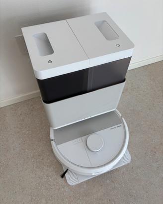 ¡Robot Roomba Plus 505 Combo Bianco