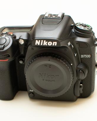 Nikon D7500 come nuova