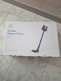 aspirapolvere senza fili mai usato 