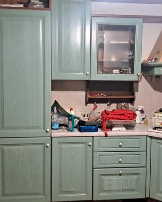 cucina completa di elettrodomestici 