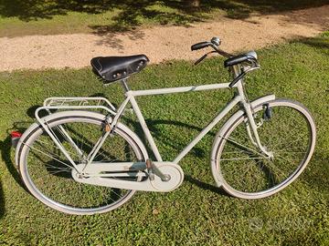 Bici Taurus con freni a bacchetta.