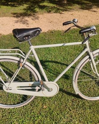 Bici Taurus con freni a bacchetta.