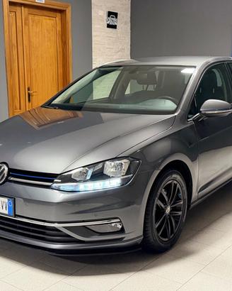 Volkswagen Golf 1.6 TDI 115 CV DSG 5p. Executive B