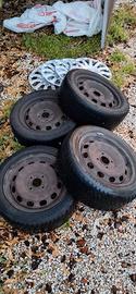 Cerchi Gommati in Ferro Ford Fiesta 195/50 R15