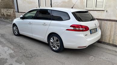 Auto Peugeot 308 sw