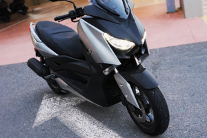 XMAX 125