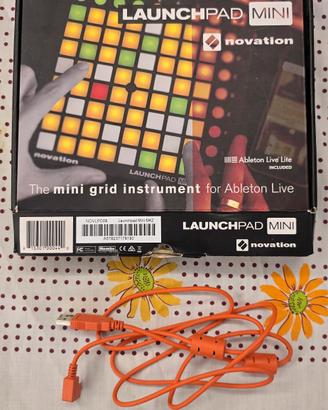 NOVATION LAUNCHPAD MINI MK2