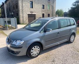 VOLKSWAGEN Touran Benzina/Gpl - 2008