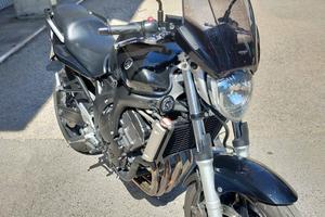 Yamaha FZ6