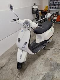 Vespa 50
