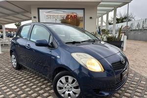 Toyota Yaris 1.4 D-4D 5 porte Sol