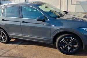 volksvagen  Tiguan 