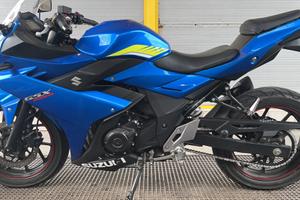Gsx r bicilindrico 250