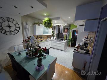 Elegante appartamento in contesto signorile