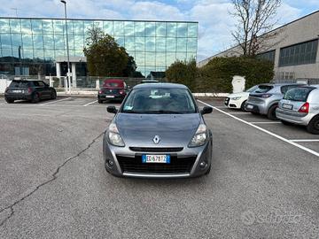 Renault Clio 1.2 16V 5 porte Luxe