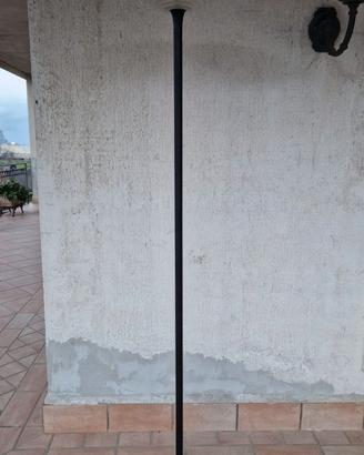 Lampada da terra piantana