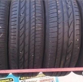 4 gomme usate 225 60 17 dunlop sp sport maxx