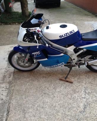 Suzuki RGV gamma 250 VJ21A