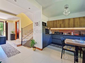 Villa a schiera Pizzoli [Cod. rif 3321715VRG]