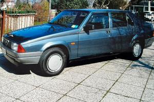 Alfa Romeo 75