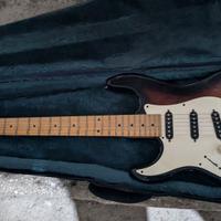 Chitarra Mancina Samick stile Fender Stratocaster