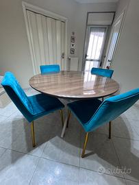 Tavolo di tendenza nuovissimo