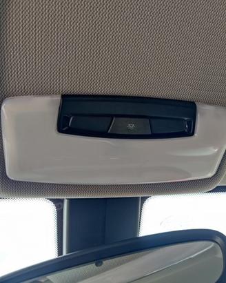 Plafoniera anteriore BMW 116D del 2014