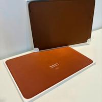 Custodia originale Apple in pelle per Mac