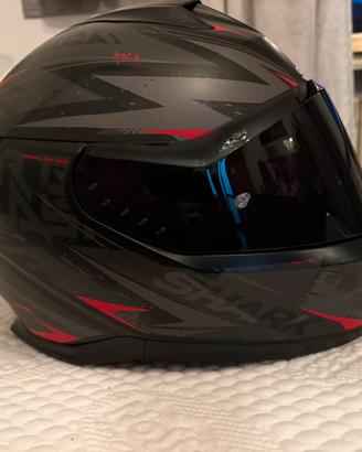 Casco shark M
