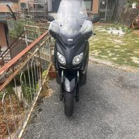 Xmax 125