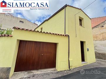 Casa di 115 mq, ristrutturata, con posto auto
