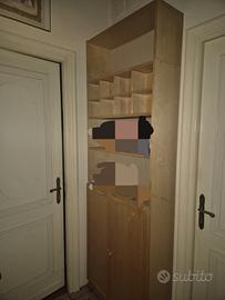 LIBRERIA IN LEGNO CHIARO