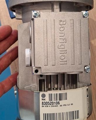 motore elettrico bonfiglioli bn 63b 4 nuovo