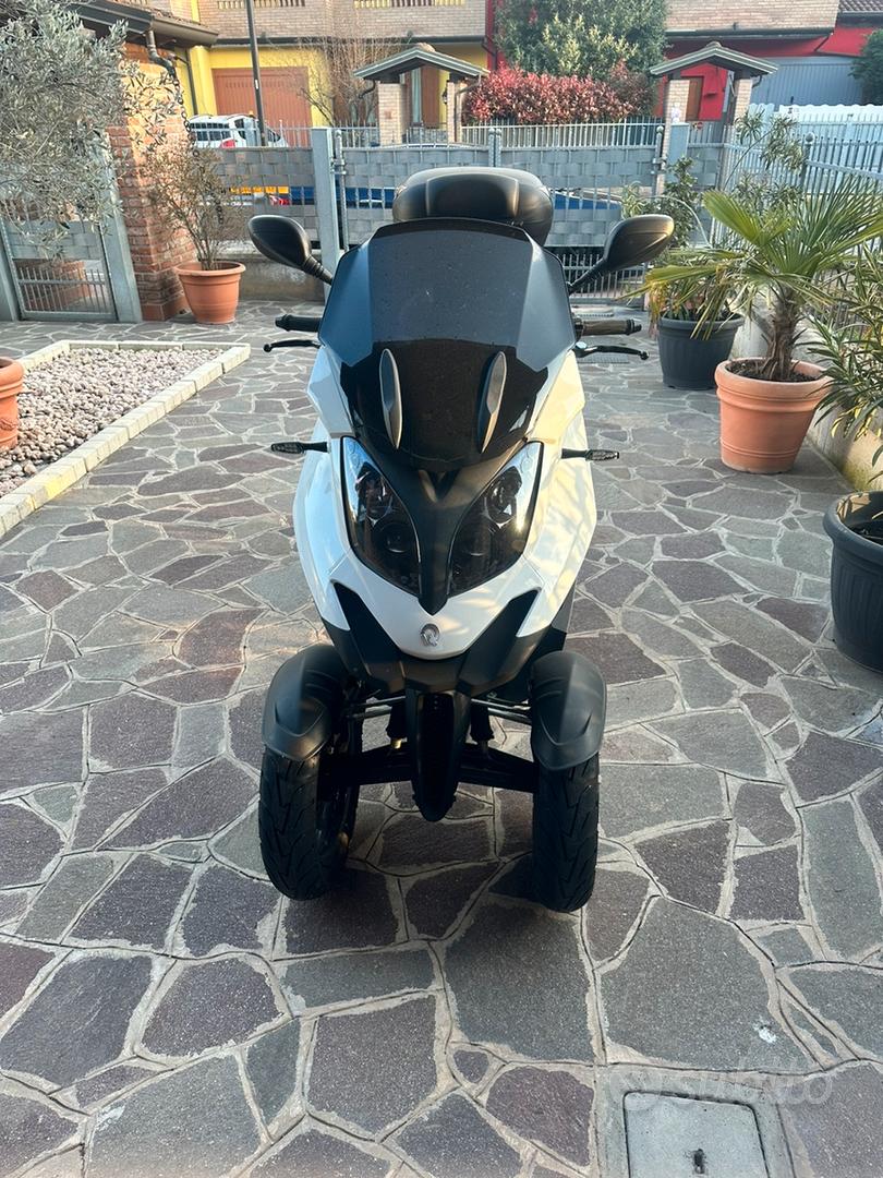 Quadro QV3 350cc Moto e Scooter In vendita a Cremona