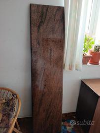 Lastra in marmo lucido – colore rosso/venato scuro