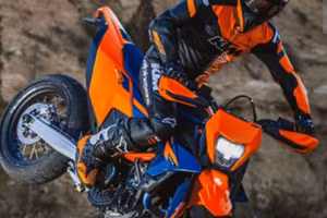 KTM moto