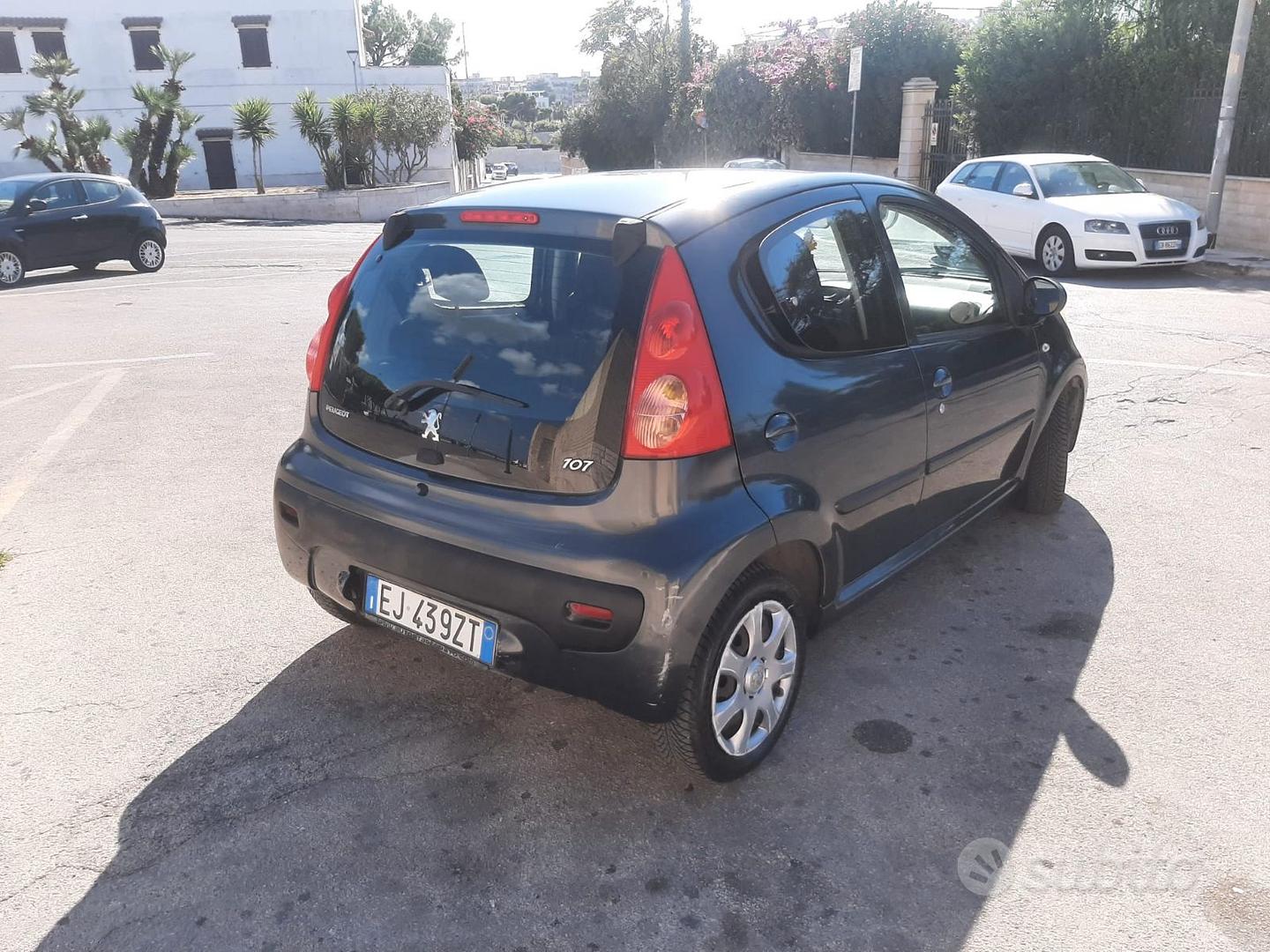 Peugeot 107 2011 photo 3