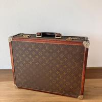 Coteville Luois vuitton