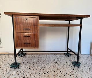 Scrivania ufficio vintage