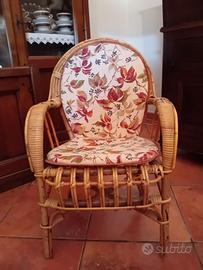 Poltroncina in vimini