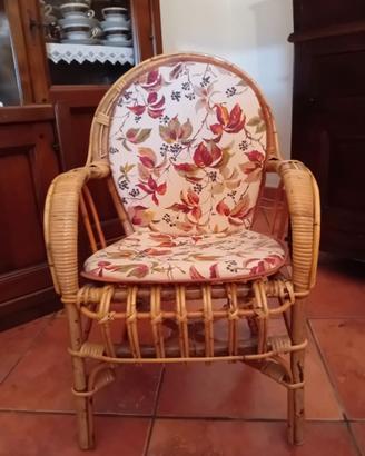 Poltroncina in vimini