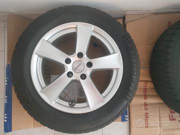 gomme+ cerchi in lega dezent 205/60 R16 mai usati