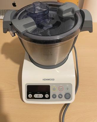 Il robot da cucina Kenwood Kcook CCC200WH