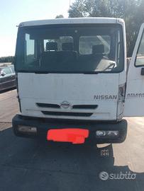 Nissan ATLEON 110 2004 3.0td demolito per ricambi