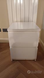 Comodino malm bianco