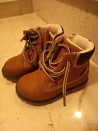 Stivaletti fila bambino taglia 22