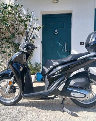 Honda  SH125