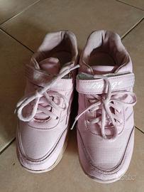scarpe con rotelle 