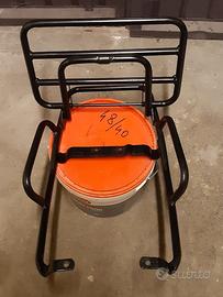 Vespa portapacchi con maniglie 