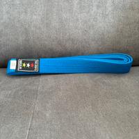 Cintura blu karate-taekwondo nuova